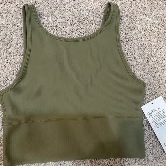 -NWT- Lululemon Pivot Ribbed Tank Top. - Picture 1 of 3